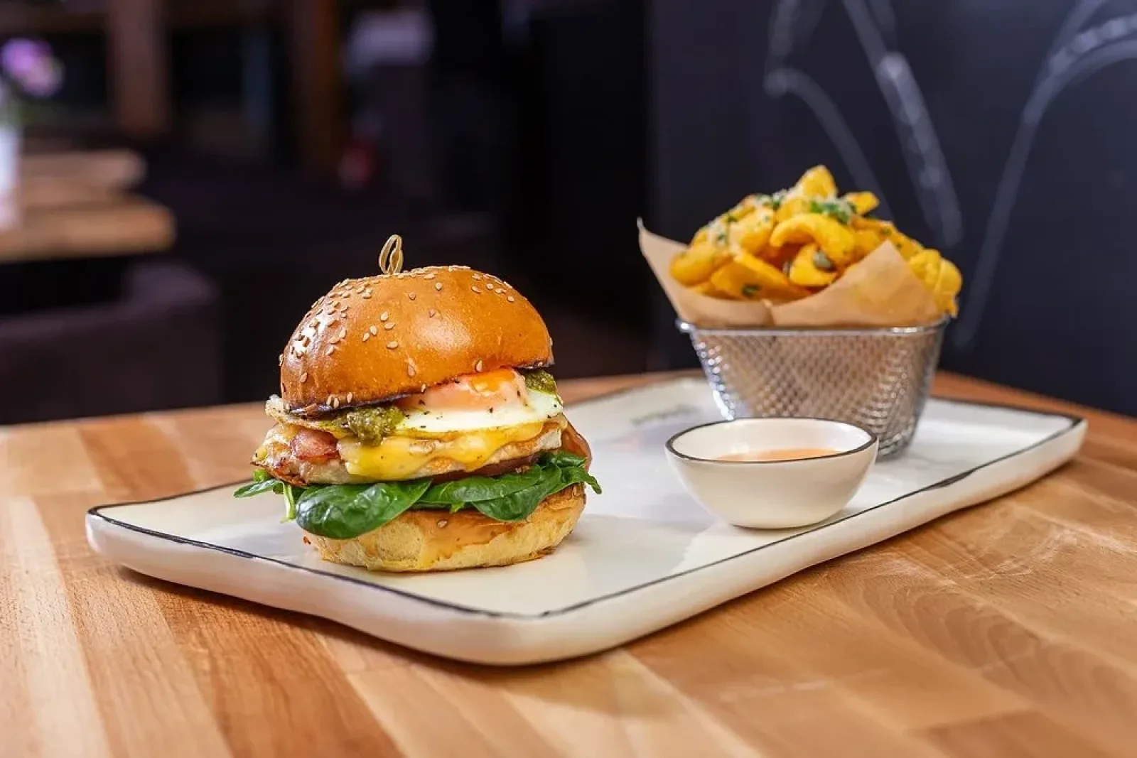 The Millenial Burger Victoriei
