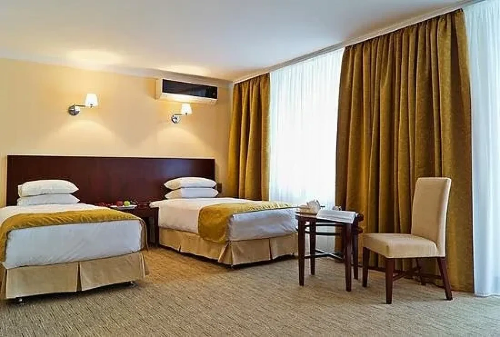 Hotel Russia