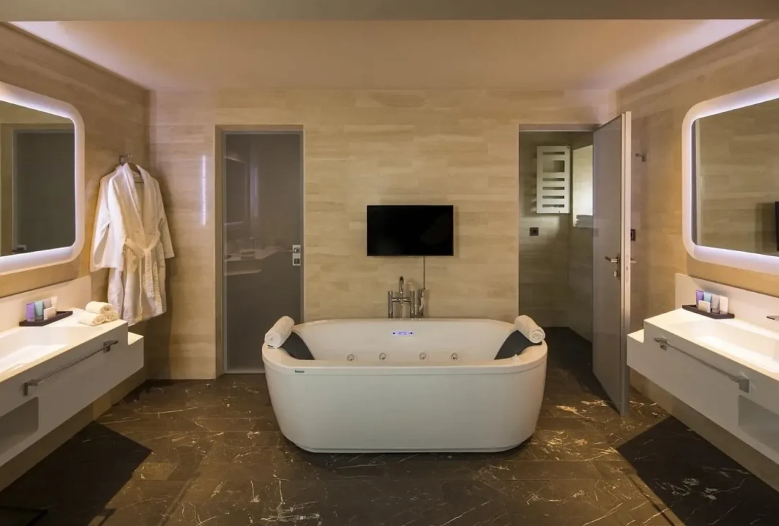 BERD'S Hotel